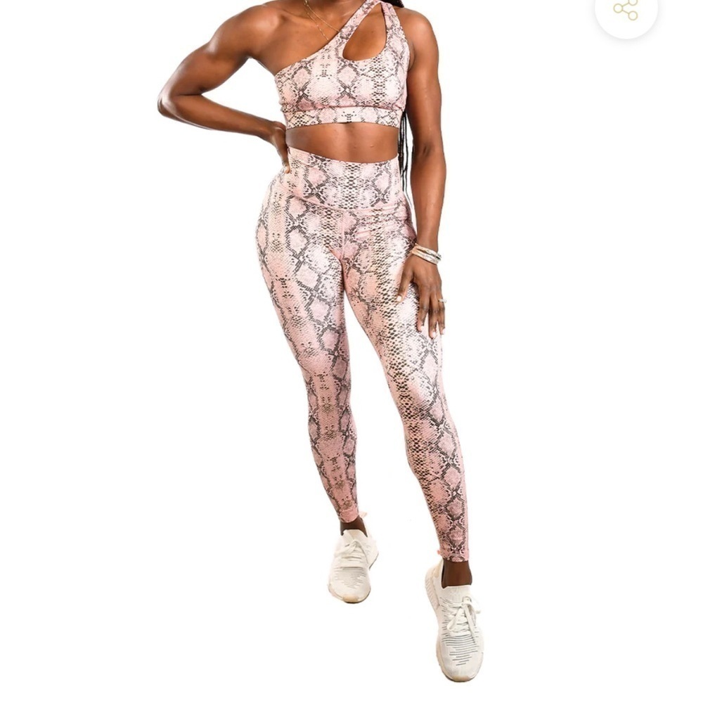 Til You Collapse Effortless Scrunch Leggings- Pink, Black,  Gold Boa Large snake